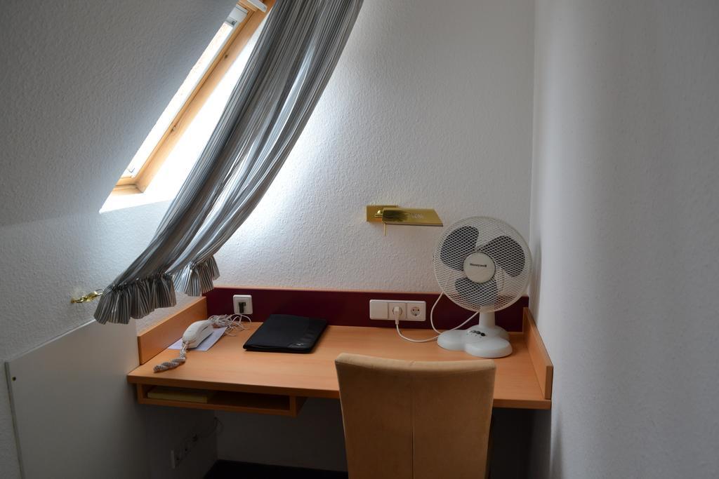 Hotel Hospiz Tübingen Habitación foto