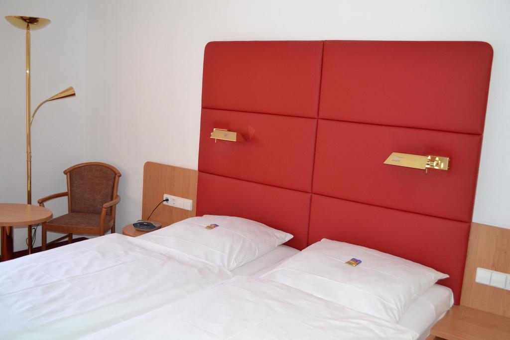 Hotel Hospiz Tübingen Habitación foto