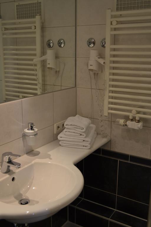 Hotel Hospiz Tübingen Habitación foto